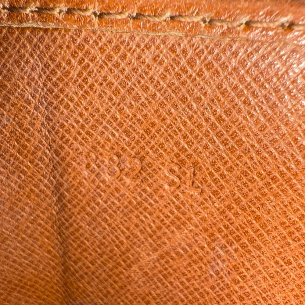 Louis Vuitton Cartouchière MM Crossbody Bag – Vintage Monogram 1982 + COA - Picture 11 of 16